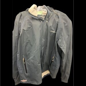 Henri Lloyd marine technology waterproof sailing nautical windbreaker raincoat